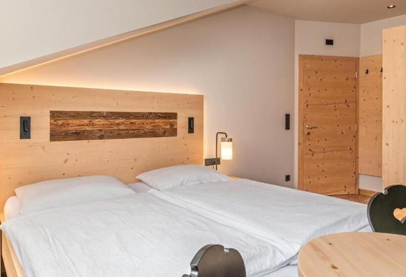 标准间, Garni Pramstrahler