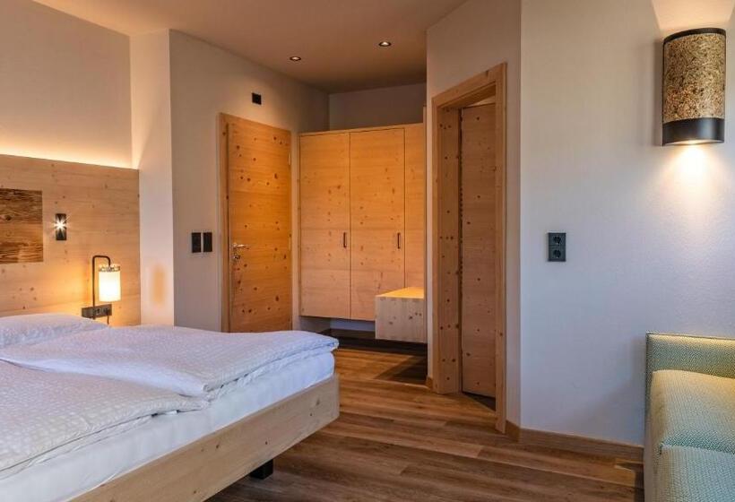 标准间, Garni Pramstrahler