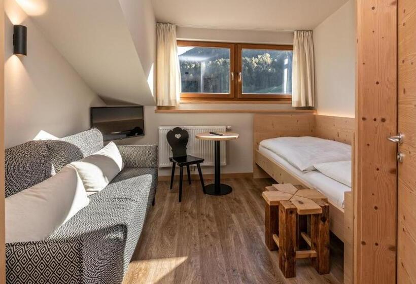 单人基本间, Garni Pramstrahler