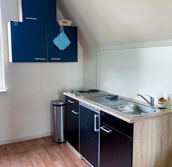 Quarto Estandar Banheiro Compartilhado, Kluiskade 24 Maasland