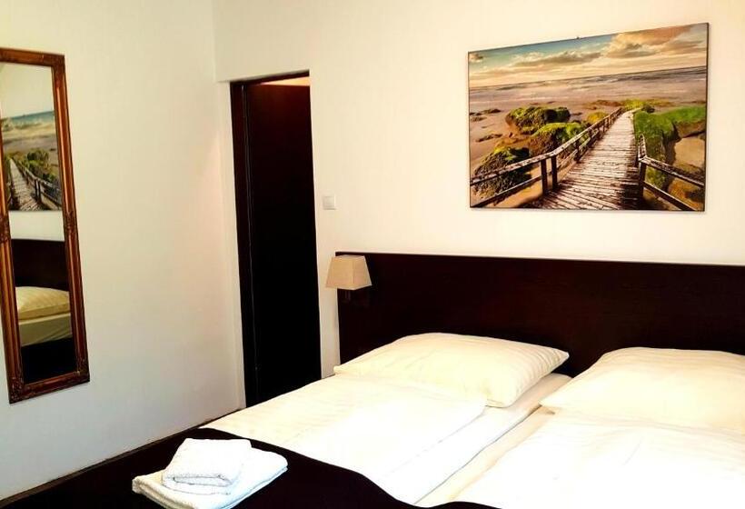 اتاق لوکس, Pizzeria Alžbetka