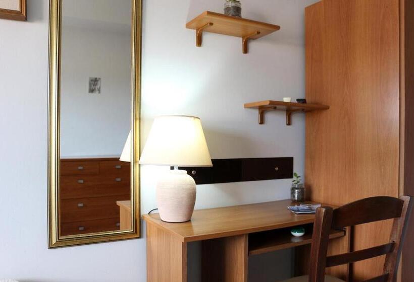 غرفة قياسية مع حمام خارجي, B&b La Murina