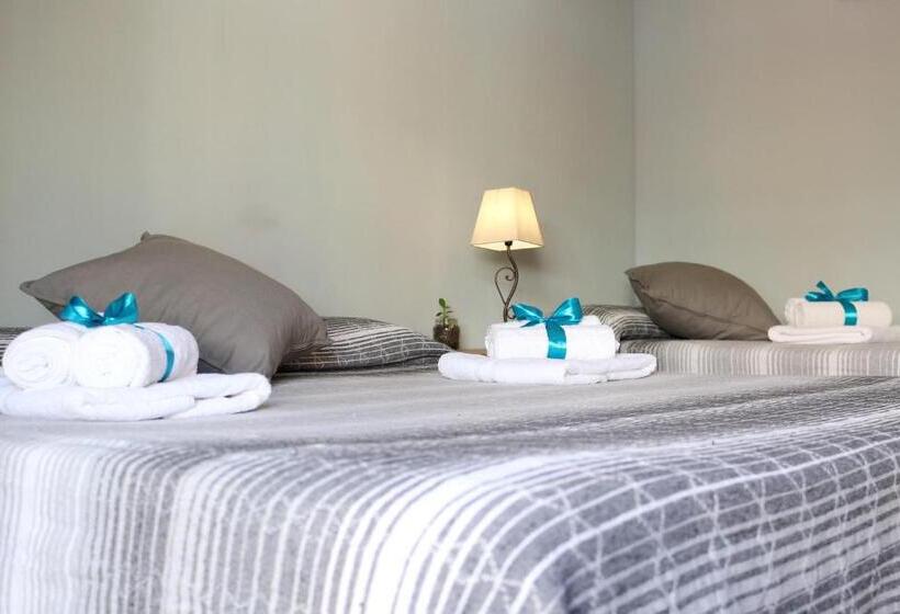 غرفة قياسية ثلاثية مزودة بشرفة, B&b La Murina