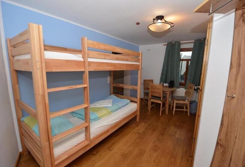 غرفة عائلية, Köhlerhütte