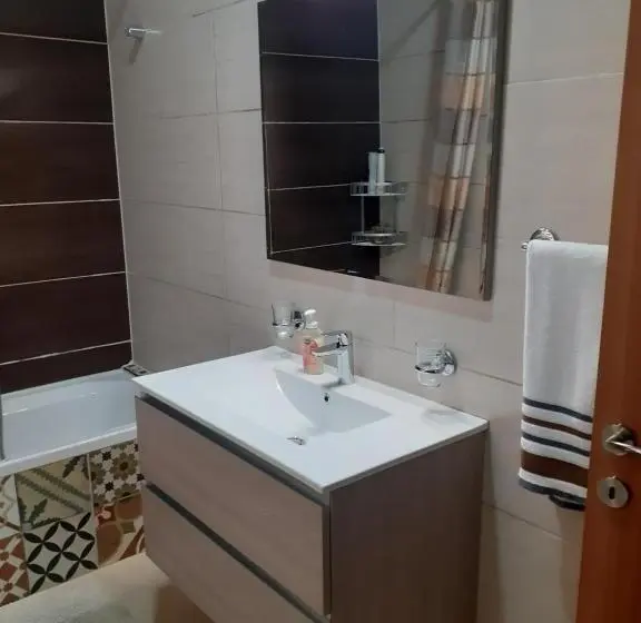 اتاق استاندارد, Cosy Home By The Sea