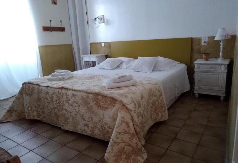 Номер Стандарт, Le Petit Fabre