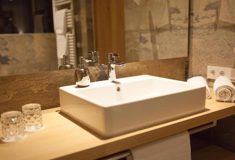 디럭스 룸, Weinvilla Vollmayer