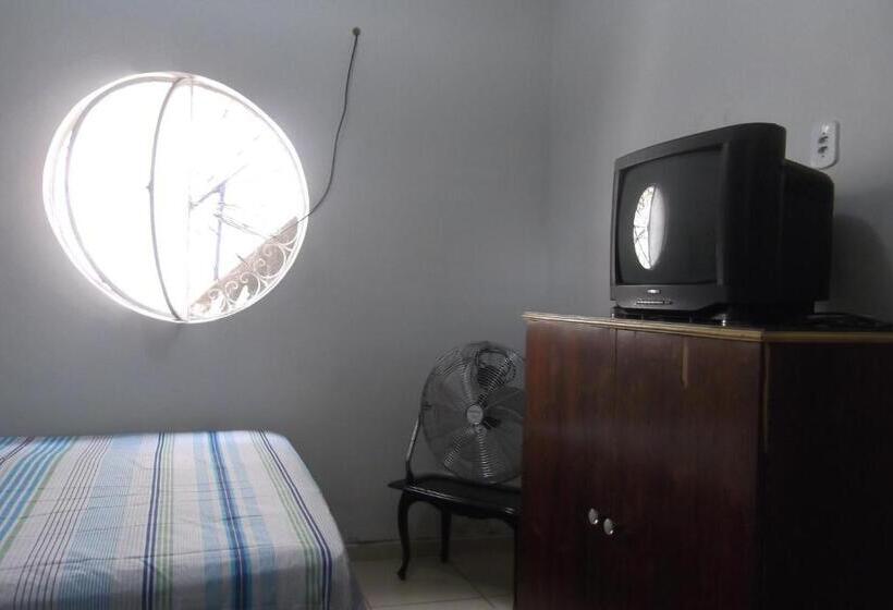 اتاق لوکس, Tião Botelho Guest House