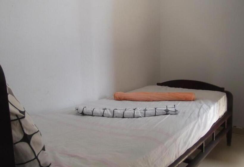 اتاق لوکس, Tião Botelho Guest House