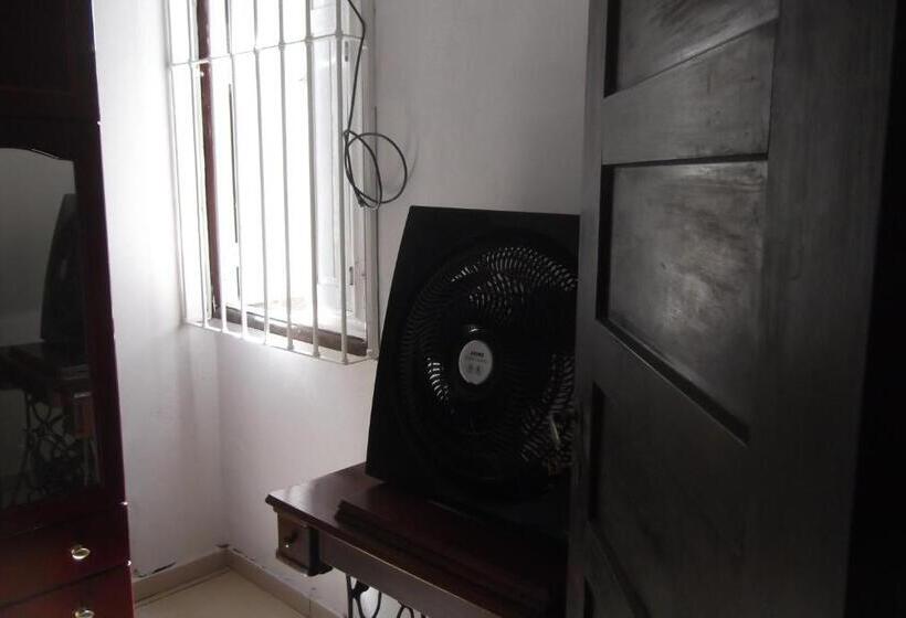 اتاق لوکس, Tião Botelho Guest House