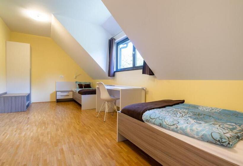 اتاق استاندارد برای معلولان, Dvorec Trebnik Sobe