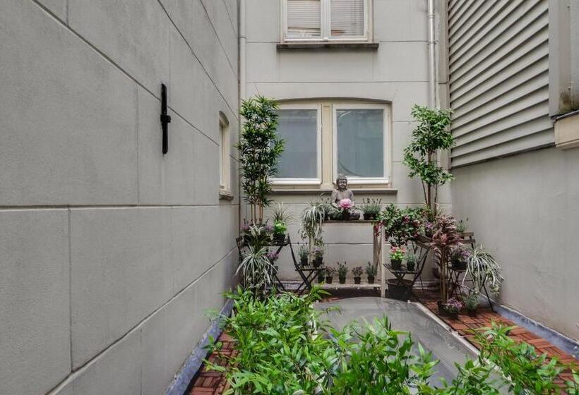 اتاق استاندارد, Seventyfive