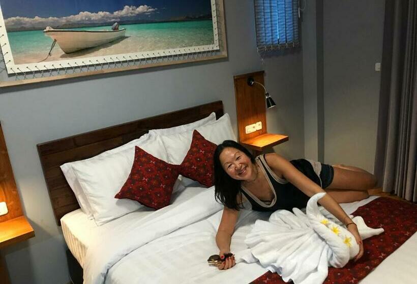 带露台的标准房间, Wae Molas