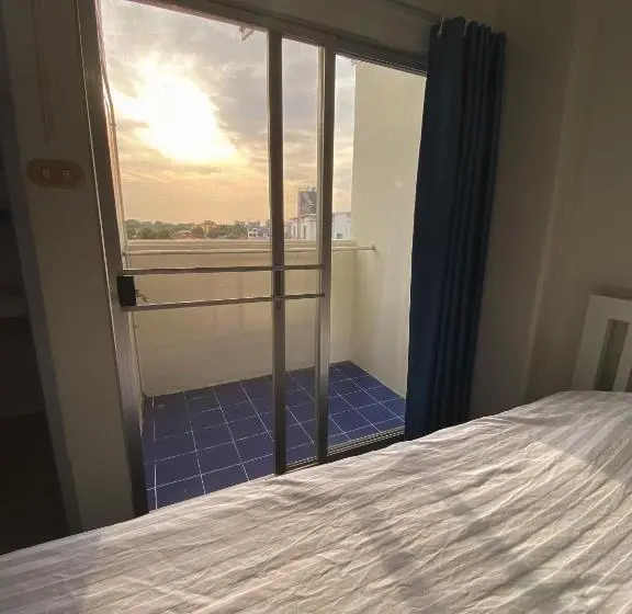 スタンダードトリプルルーム, Monta Apartment
