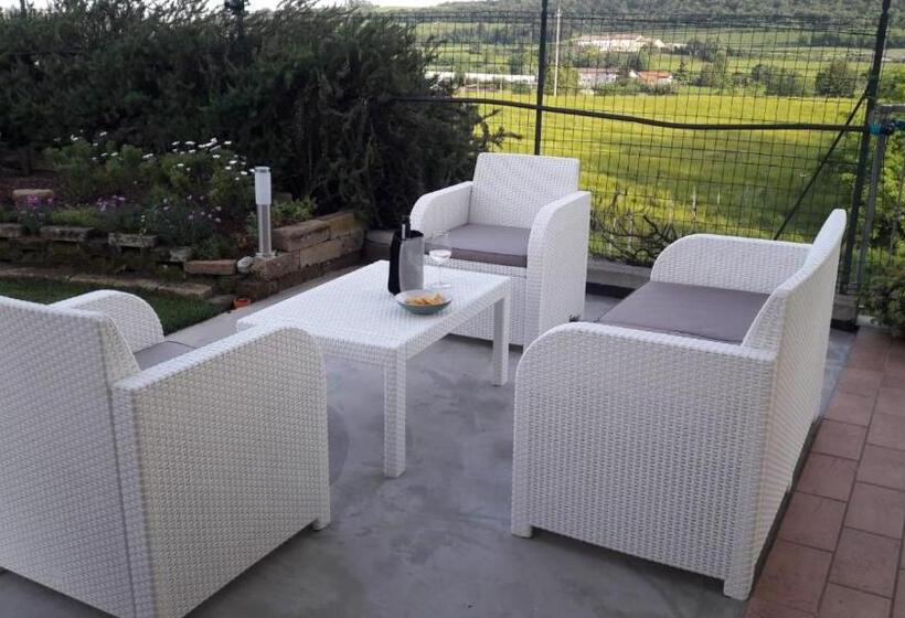 キングサイズベッドのスタンダードルーム, La Casa Di Silvana