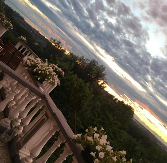 سوییت جونیور, B&b La Villarella Dei Tulipani