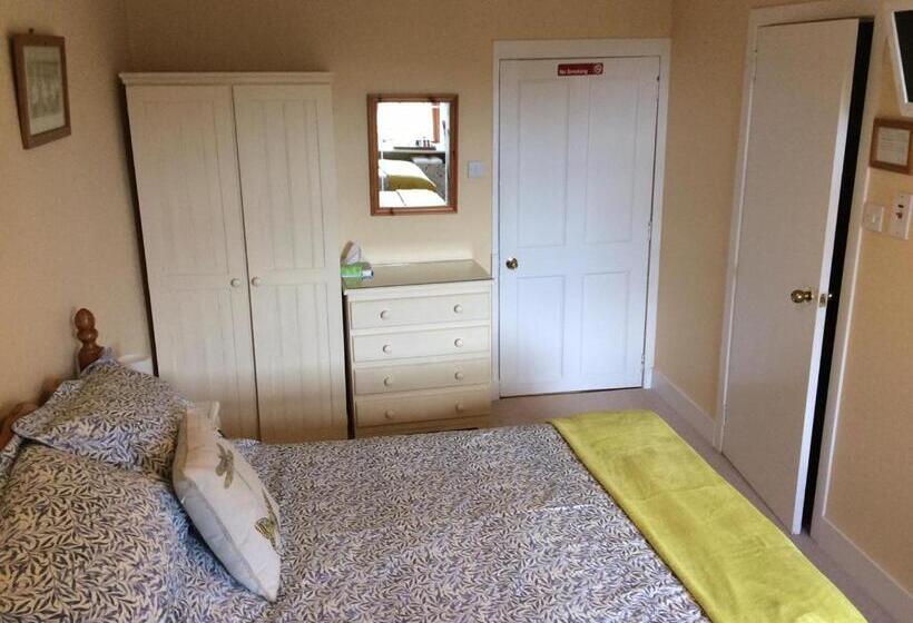 ファミリールーム, Broadsea