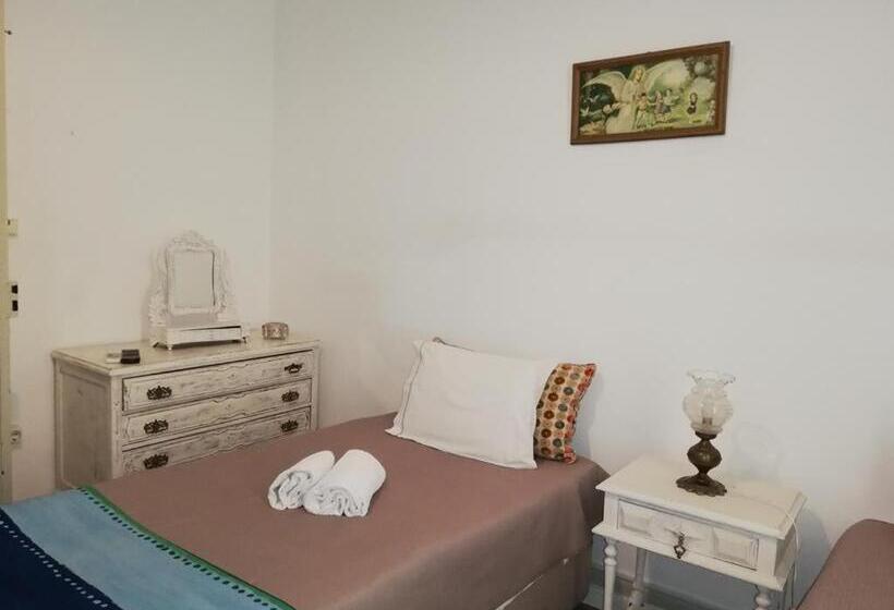 اتاق استاندارد چهار تخته, Casa Dona Joaquina