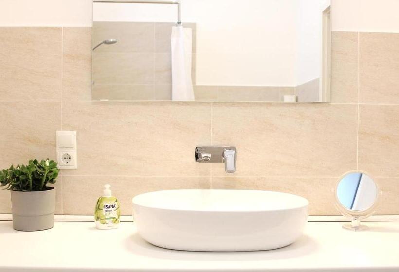 キングサイドベッドのスタンダードワンルーム, Gemütlich Und Zentral In Boppard