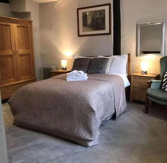 اتاق استاندارد با سرویس بهداشتی مشترک, Golden Cross Guesthouse