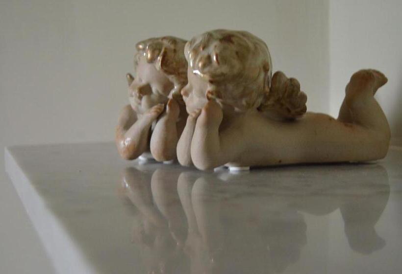 חדר סופריור, Les Glaneuses