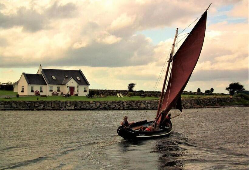 غرفة عائلية مطلّة علي البحر, Breacan Cottage B&b