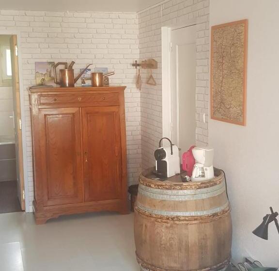 标准房带园景, Chambre Au Tonneau