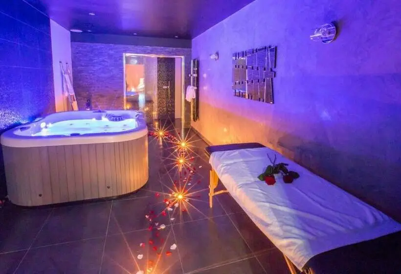 Suite mit Hydromassage, L Effet Spa