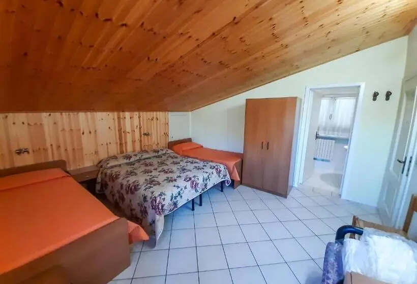 Standard Neljän Hengen Huone, Bed & Breakfast Il Ghiro