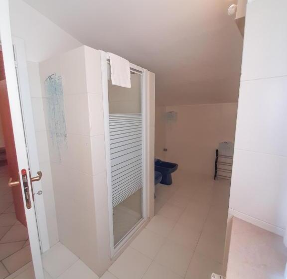 غرفة قياسية رباعية, Bed & Breakfast Il Ghiro