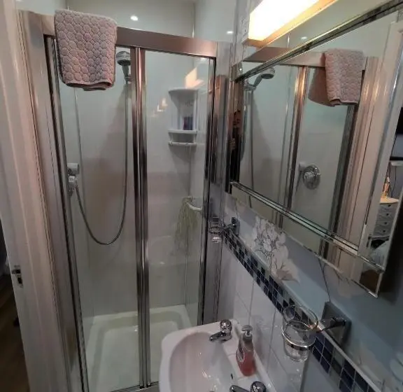 اتاق استاندارد, Meadow View B&b