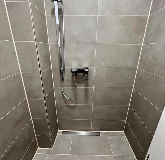 스탠다드 룸, Pension Sendis