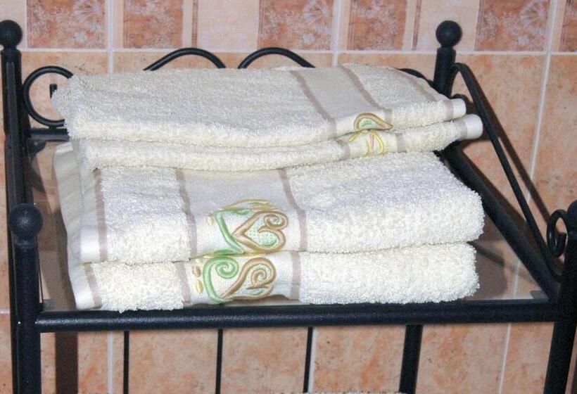 דירת חדר, Vittoria Resort Residence B&b