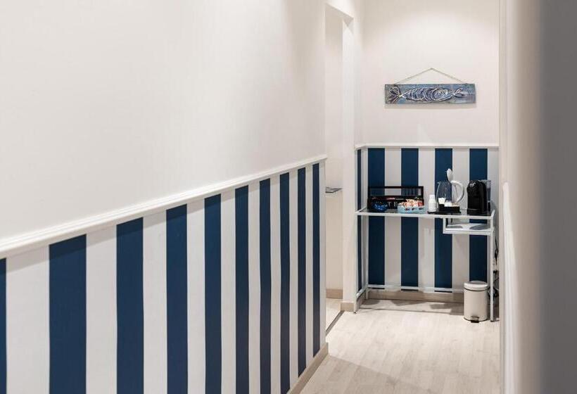 バルコニー付きスタンダードルーム, B&b Sapore Di Mare Nel Blu