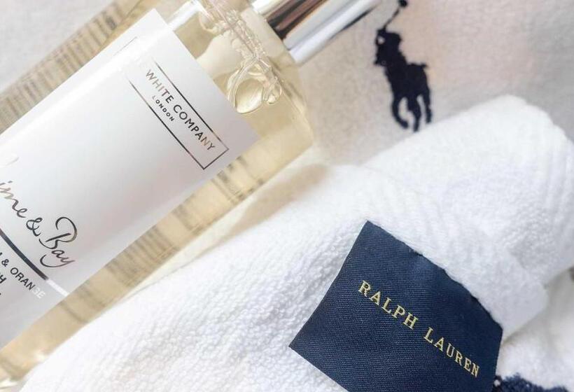 חדר סטנדרט עם מיטת קינג, Brig Y Don