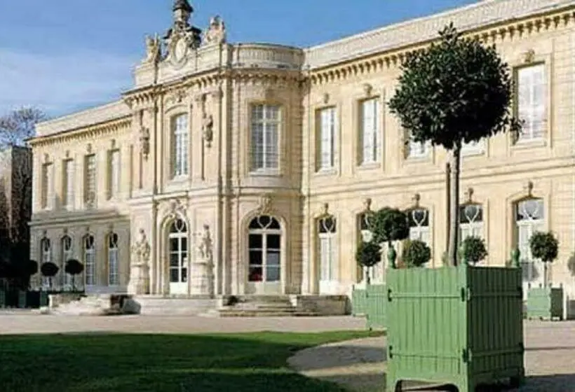 Perhehuone, Refait A Neuf Appartement Proche De Paris