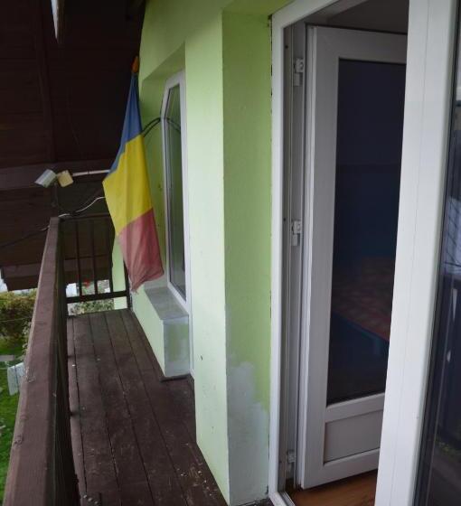 Апартаменты 3 Спальни, Baza Sportiva Adelina