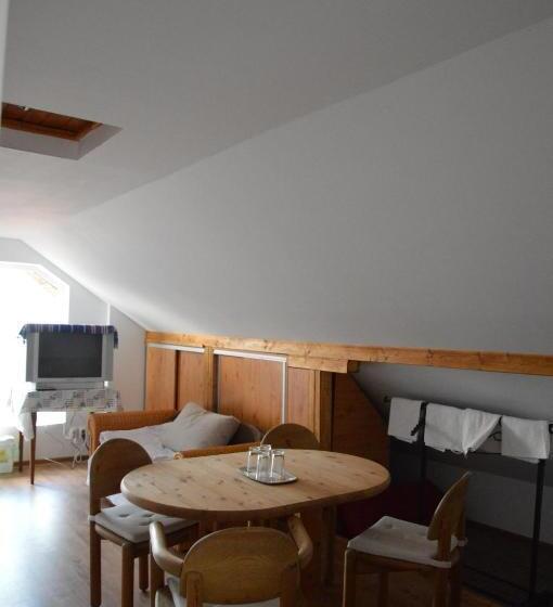 Апартаменты 3 Спальни, Baza Sportiva Adelina