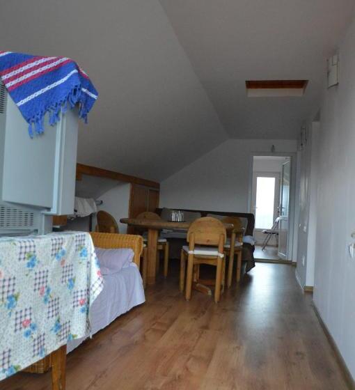 Апартаменты 3 Спальни, Baza Sportiva Adelina