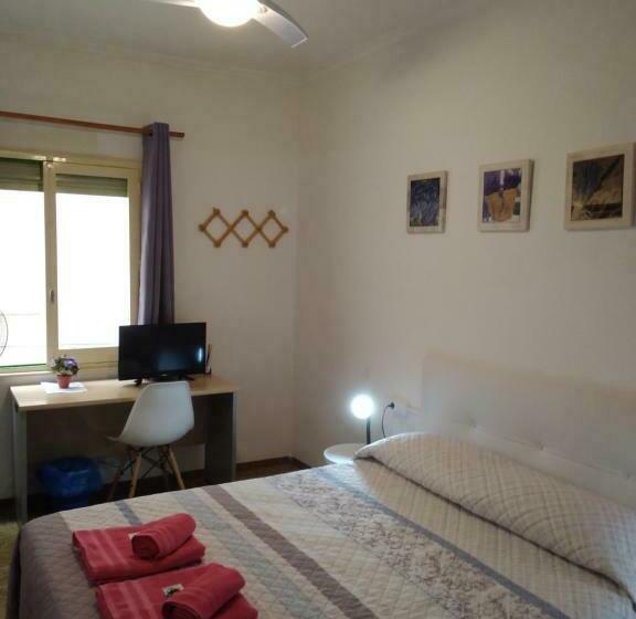 스탠다드 룸 공동 욕실, Love Alicante