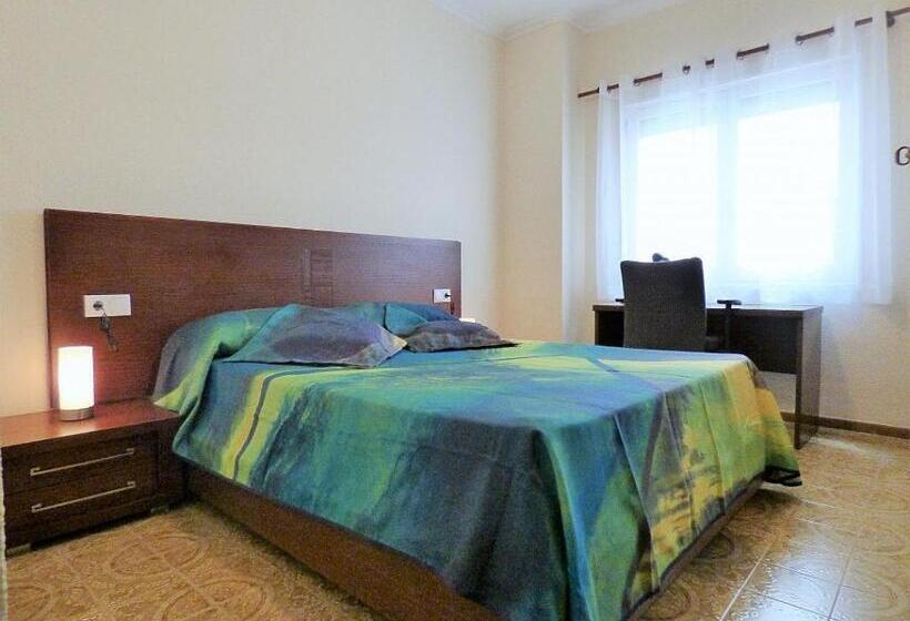 스탠다드 룸 공동 욕실, Love Alicante