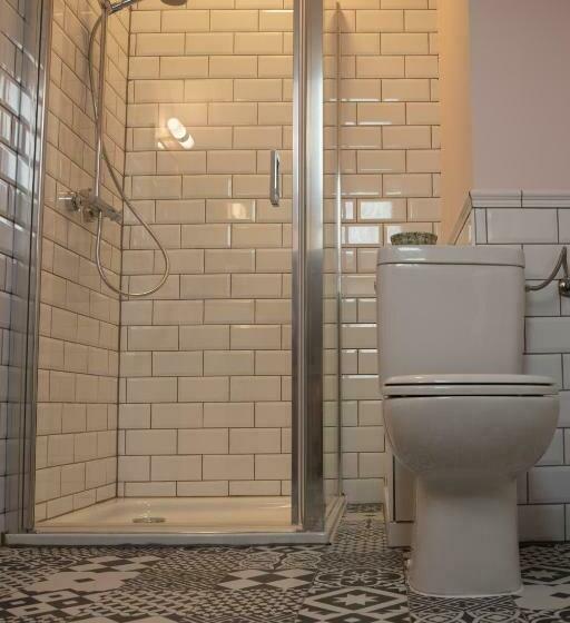 庭の見えるスタンダードトリプルルーム, B&b Destiny