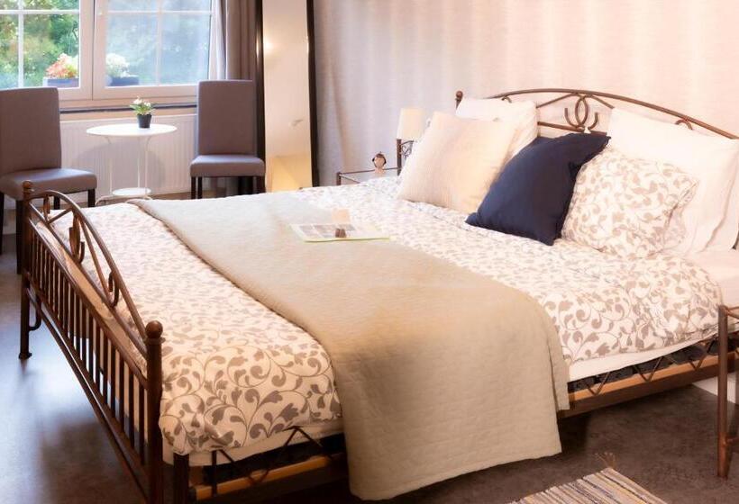 スタンダードトリプルルーム, B&b Destiny