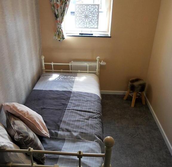 スタンダードトリプルルーム, B&b Destiny