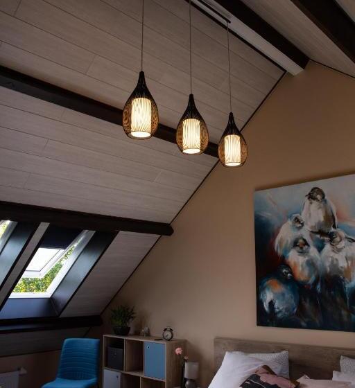 庭の見えるスタンダードトリプルルーム, B&b Destiny