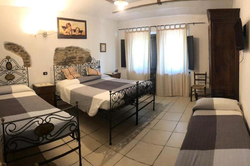 חדר סטנדרט לארבעה, Ca Silvia