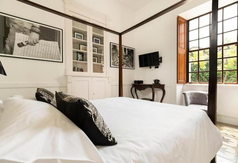 סוויטה דלוקס, The El Paso