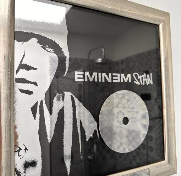 דירת חדר דלוקס, The El Paso