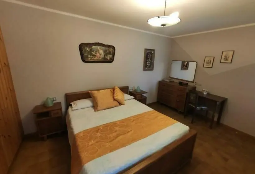 マウンテンビュースタンダードルーム, Agriturismo Ribuntà