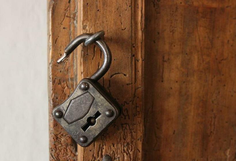 חדר סטנדרט, Ca  D Alfieri